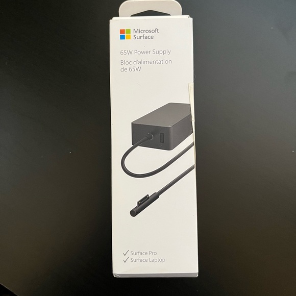 Microsoft Other - Microsoft Surface 65W Power Supply Charger - Black